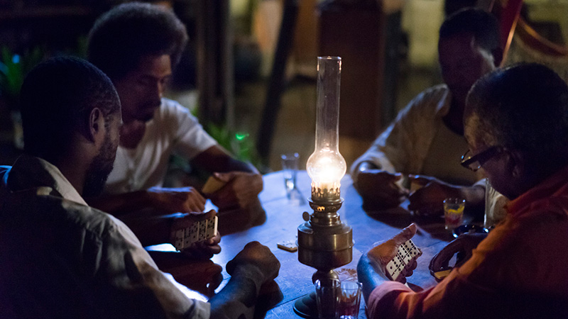 Photo de tournage du film Le Gang des Antillais, réalisée en Guadeloupe par Studio Laudator.